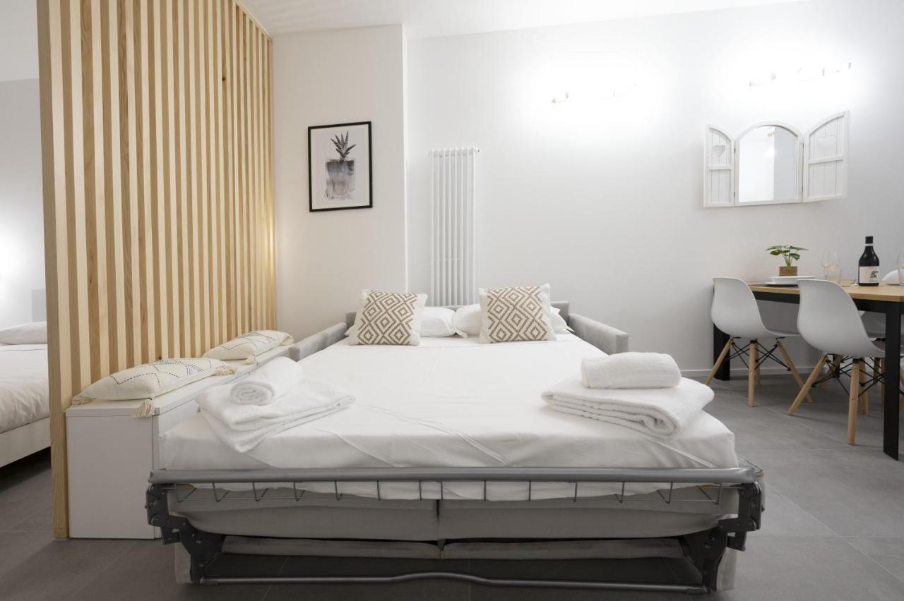 בולוניה Getthekey Lenzi Suites מראה חיצוני תמונה